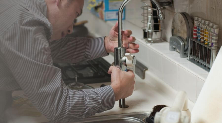Professional same day plumber in Lanse, MI