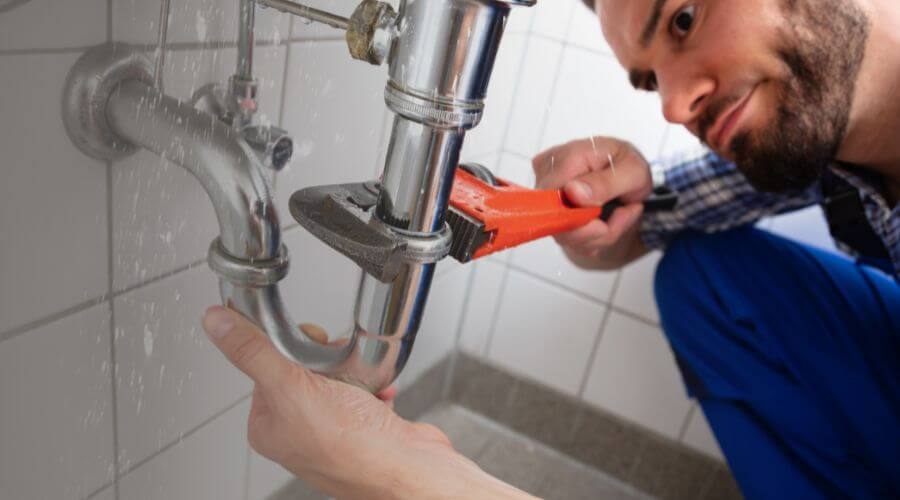 Professional same day plumber services in Lanse, MI